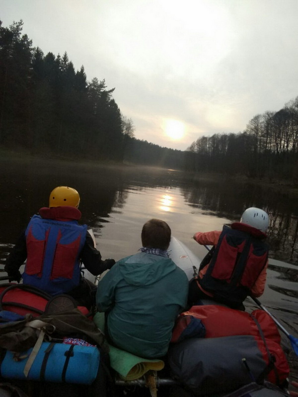 ЧЕТЫРЕ ТУРИСТА И ВИТЯ