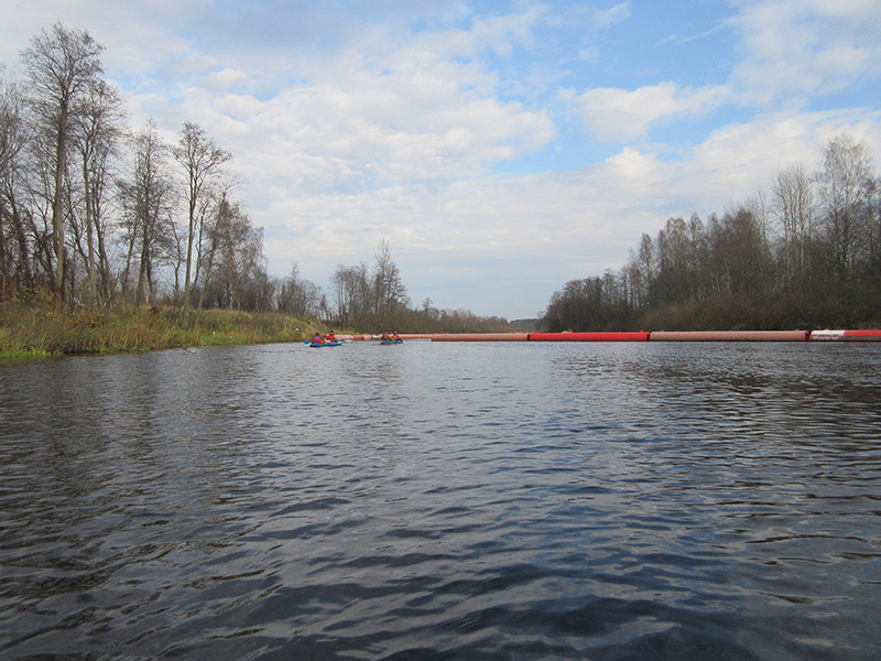 Нефтеловушка ниже д. Стуканы