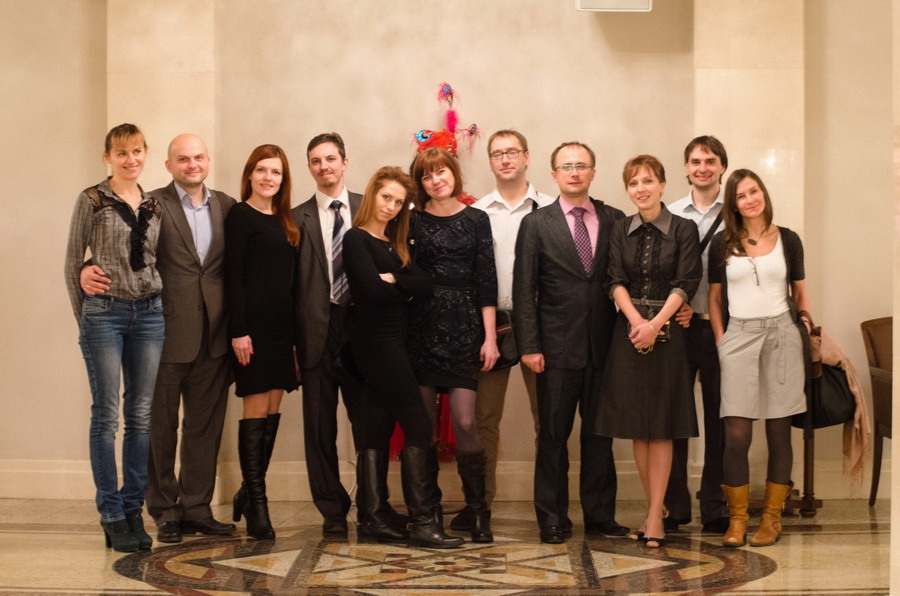 Под куполом театра "Оперы и Балета"