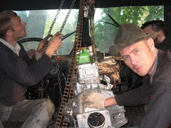 Монтаж двигателя